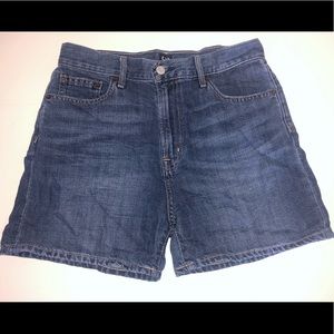 GAP relaxed dark jean short!